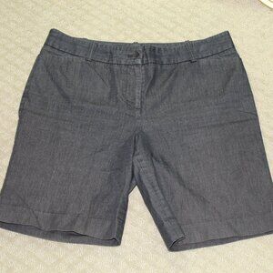 Talbots Women's Size 10P Chambray Dark Blue Bermuda 9" Shorts